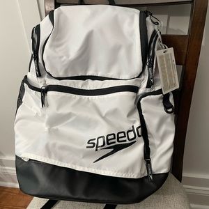 Like New Speedo Large Teamster 2.0 Swim Bag in White